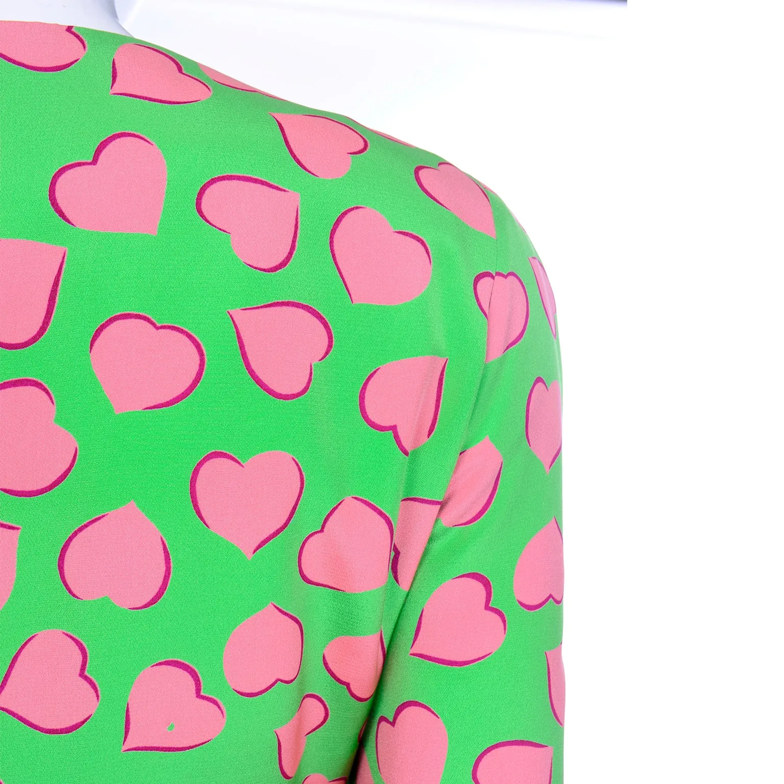 Carolina Herrera Novelty Heart Print Silk 2 Pc Dress Skirt Suit